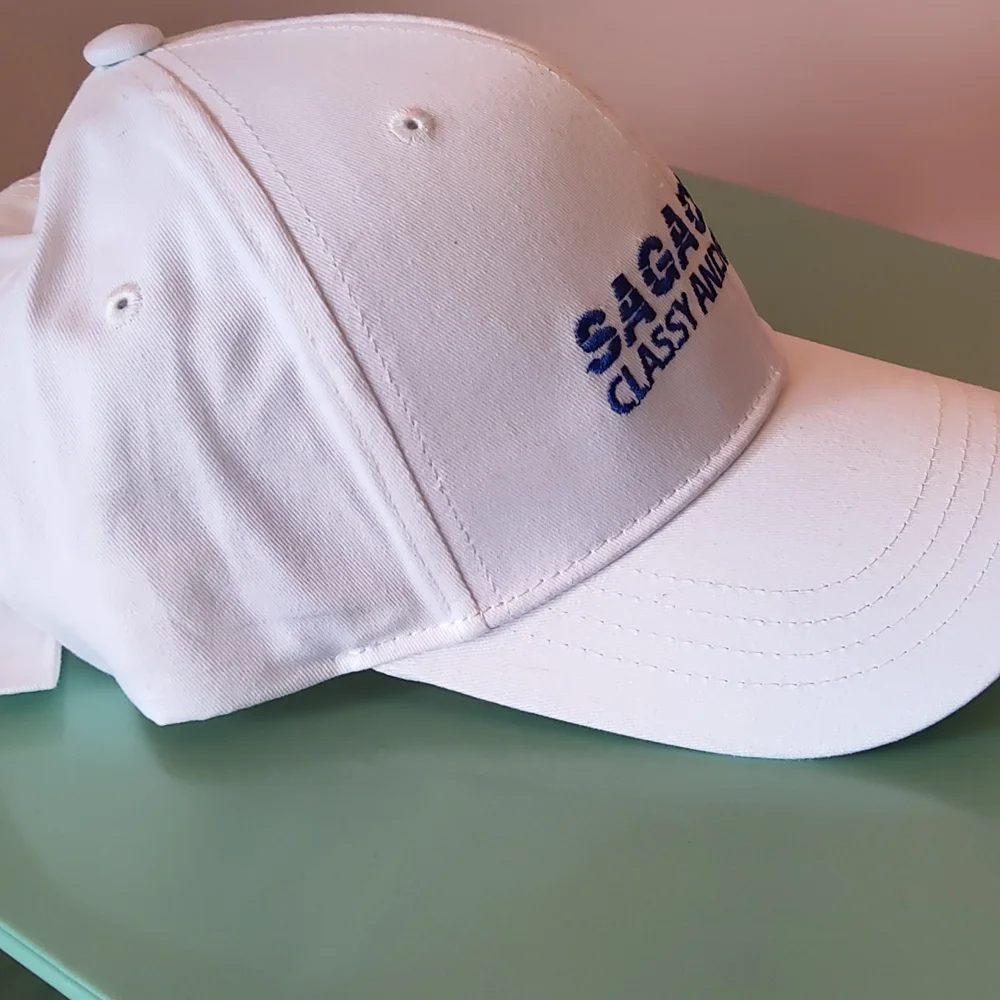 Baseball cap - Picture 3 of 3